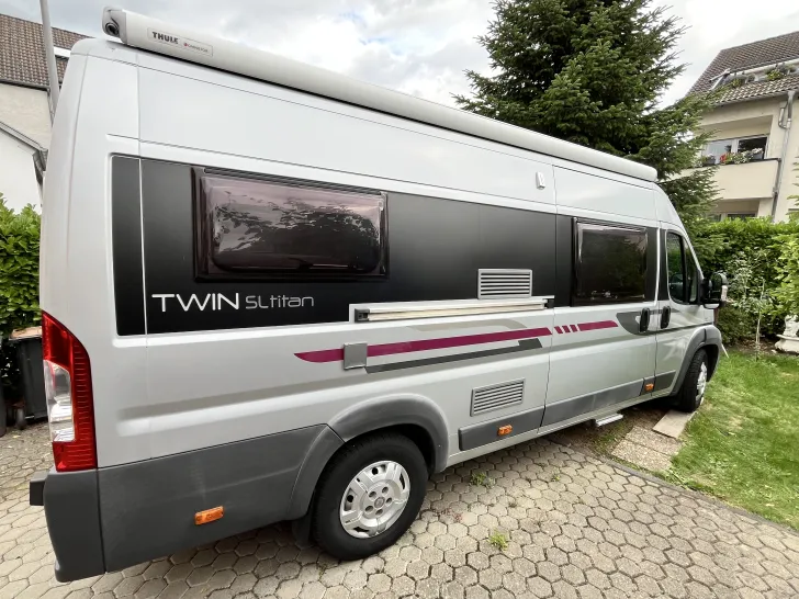 Fahrzeugbild Adria Twin SL Titan XL Van #1