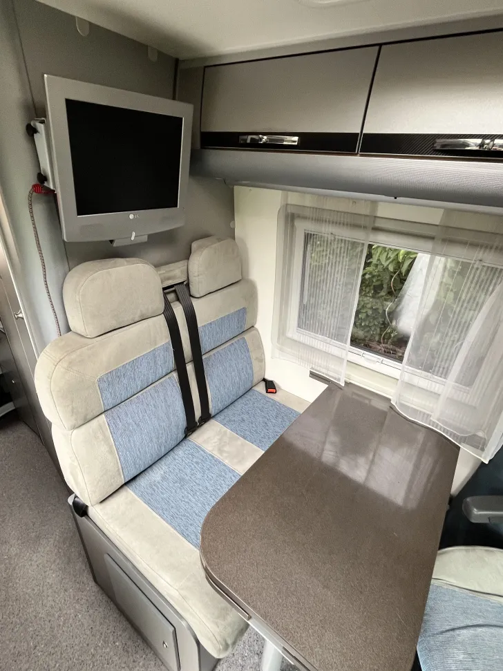 Fahrzeugbild Adria Twin SL Titan XL Van #9