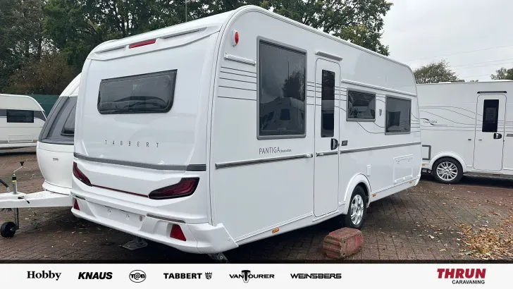 Schräg Hinten Tabbert Pantiga 490 E 2,3 Finest Edition mit Mover-Paket