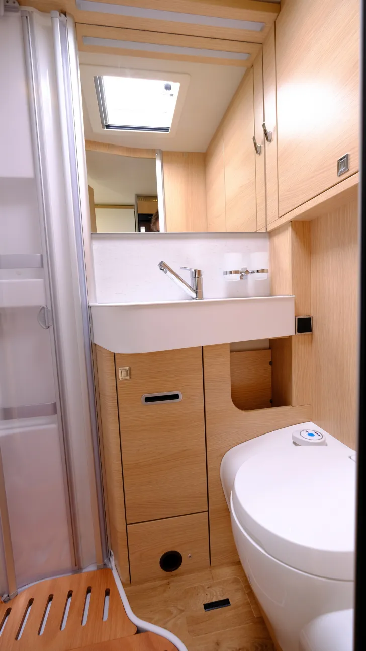 Fahrzeugbild Hymer B-Klasse MC T 600 WhiteLine sehr gepflegt-1.Hd-Restgaranti #5