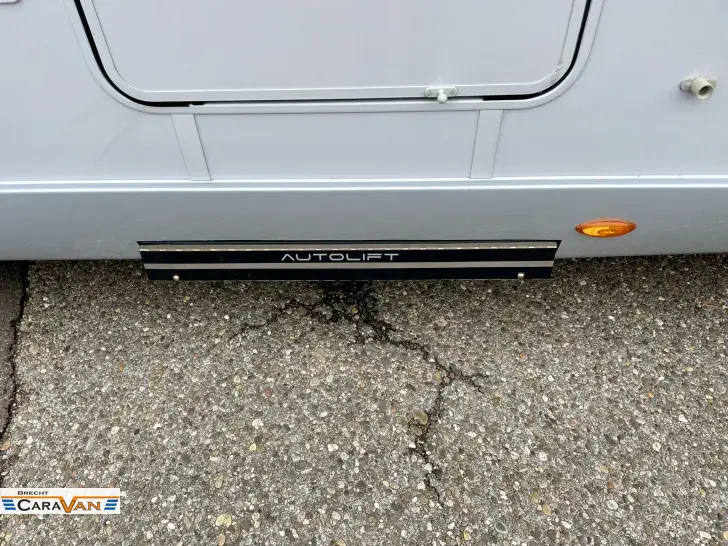 Fahrzeugbild Across Car Aero 689 CDH barrierefrei im Bestellvorlauf #18