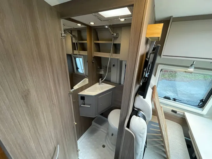 Fahrzeugbild Carado 540 pro #38