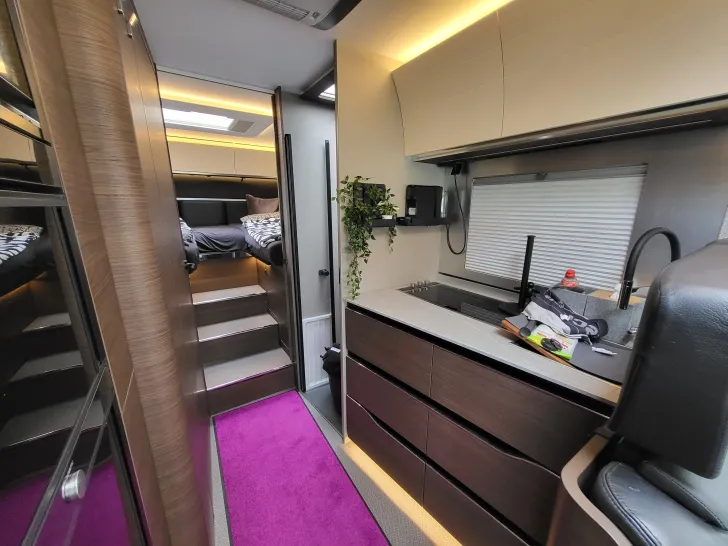 Fahrzeugbild Adria Supersonic 780 SL Mercedes Sprinter 417 CDI mit #4