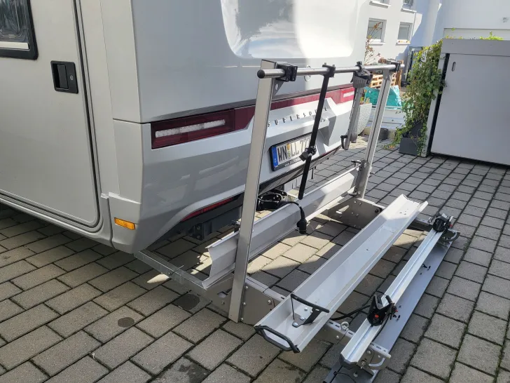 Fahrzeugbild Adria Supersonic 780 SL Mercedes Sprinter 417 CDI mit #8