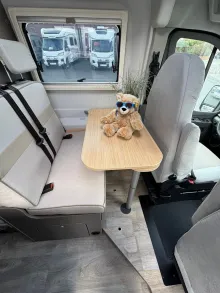 Fahrzeugbild LMC Innovan Ford 592 #8