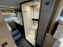 Fahrzeugbild Weinsberg CaraCompact 600 MEG EDITION [PEPPER] MJ2027 #38