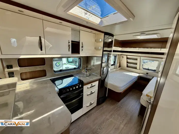 Fahrzeugbild Hobby Prestige 620 CL Hubstützen E&P Mover, Markise #6