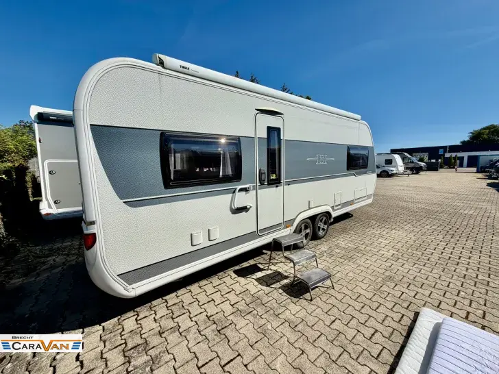 Fahrzeugbild Hobby Prestige 620 CL Hubstützen E&P Mover, Markise #14