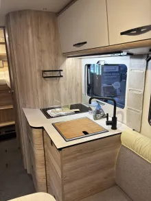 Fahrzeugbild Eura Mobil Profila T 720 EF SONDERMODELL ONYX #3