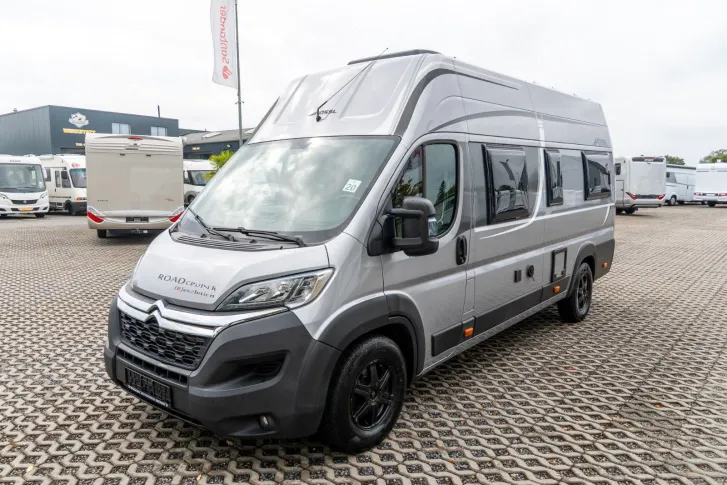 Fahrzeugbild Pössl Roadcruiser Revolution H3 *Markise*Navi*AHK* #3