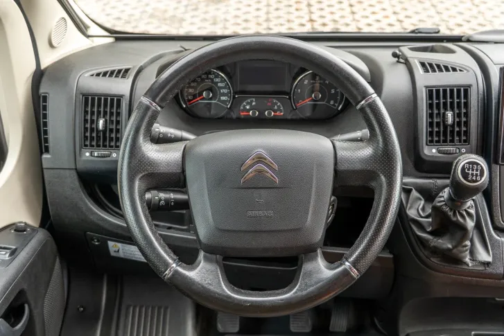 Fahrzeugbild Pössl Roadcruiser Revolution H3 *Markise*Navi*AHK* #9
