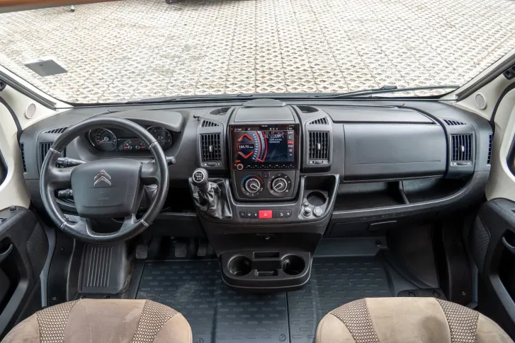Fahrzeugbild Pössl Roadcruiser Revolution H3 *Markise*Navi*AHK* #10
