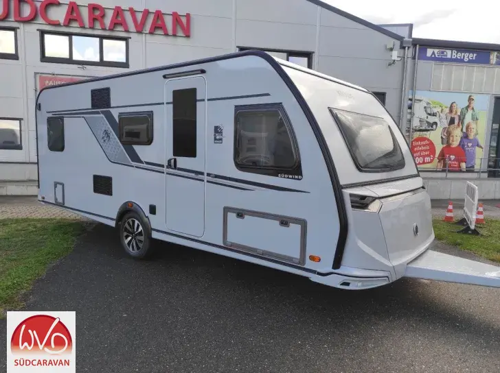 Fahrzeugbild Knaus Südwind 580 QS Black Selection #4
