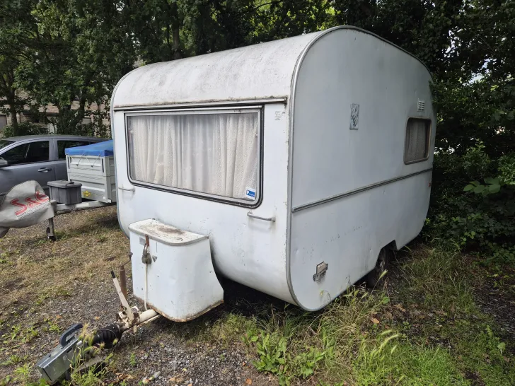 Fahrzeugbild Knaus Schwalbennest #1