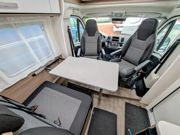 Fahrzeugbild Carado VAN V337 Pro+ 8.293,-€ sparen + GARANTIE! #6