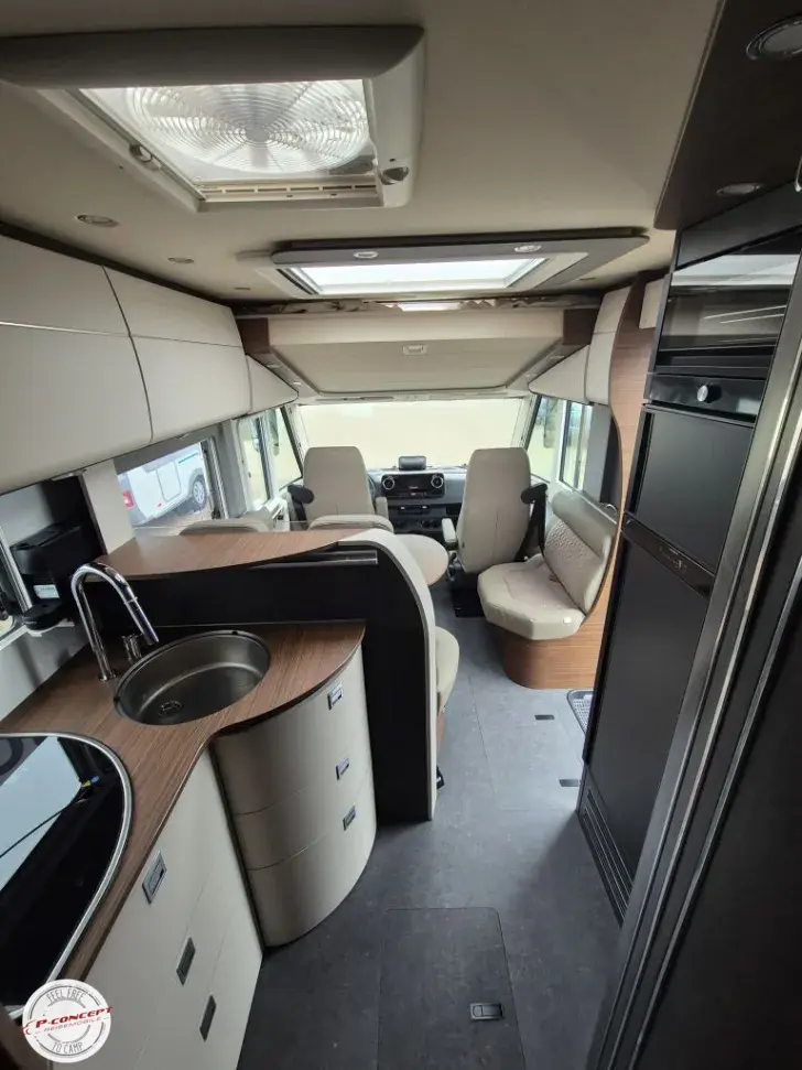 Fahrzeugbild Carthago chic c-line I 4.9 LE L Listenpreis: 183.340€ #7