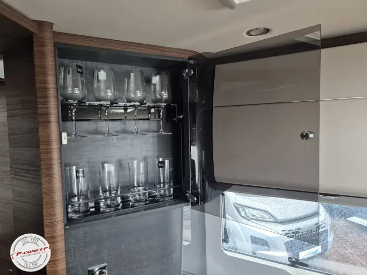 Fahrzeugbild Carthago chic c-line I 4.9 LE L Listenpreis: 183.340€ #17