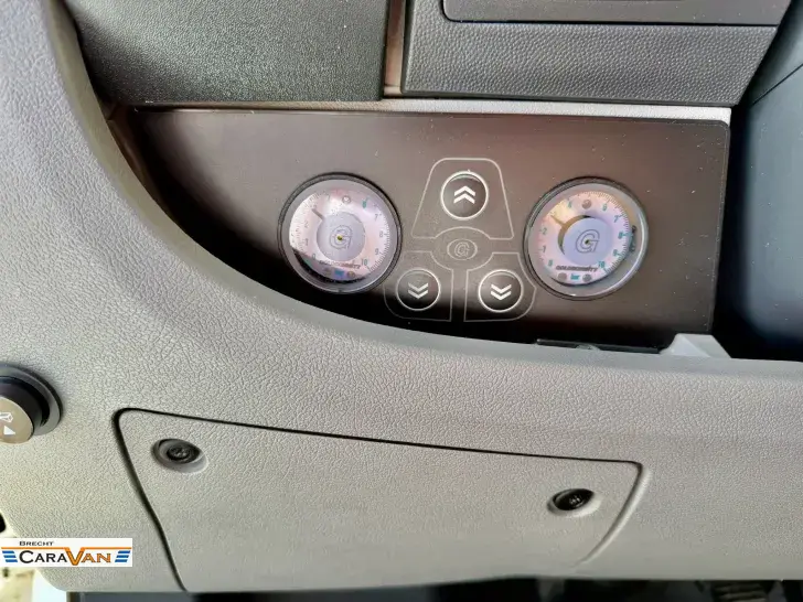Fahrzeugbild Eura Mobil Terrestra A 570 HS gepflegt / 1. Hand #16