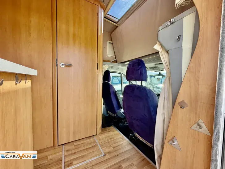 Fahrzeugbild Eura Mobil Terrestra A 570 HS gepflegt / 1. Hand #4