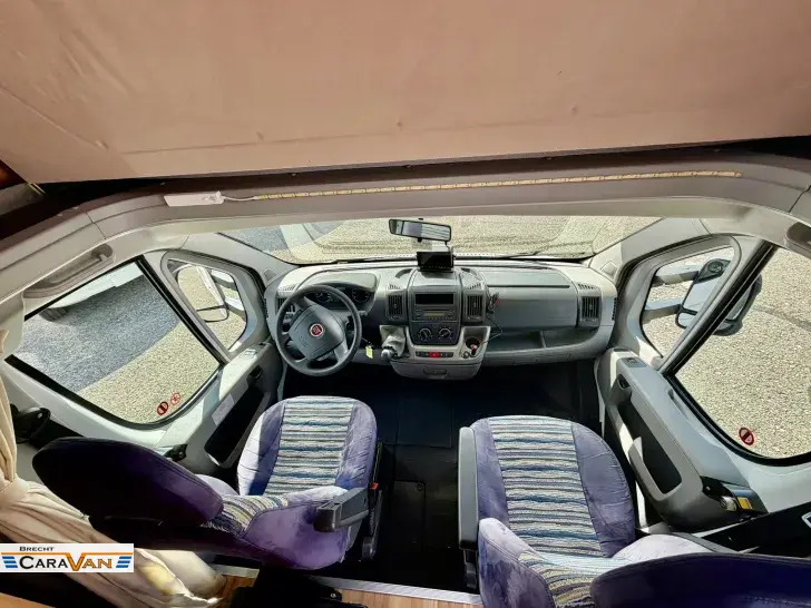 Fahrzeugbild Eura Mobil Terrestra A 570 HS gepflegt / 1. Hand #6