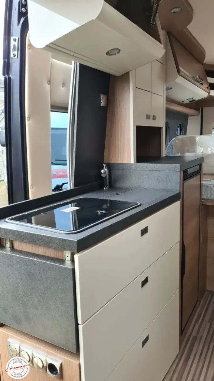 Fahrzeugbild Malibu Van Diversity 600 DB K *von privat*AHK*Solar #8