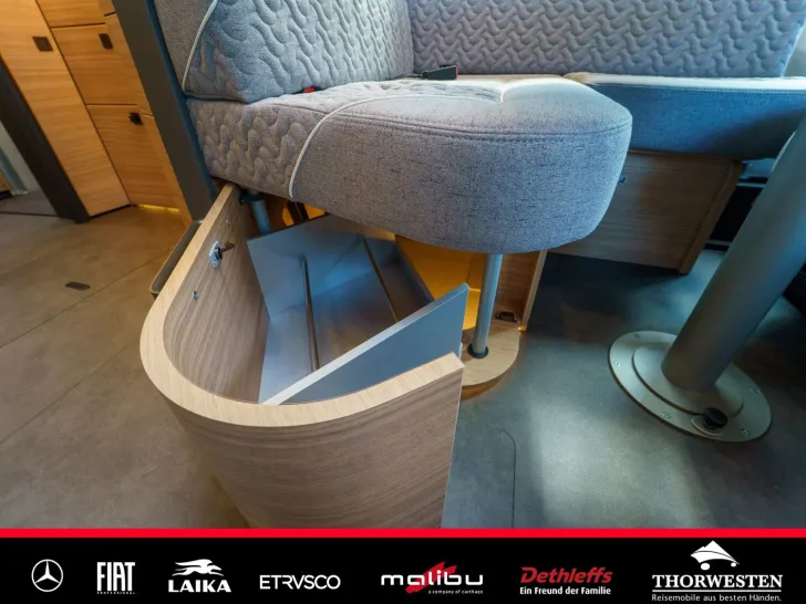 Fahrzeugbild Malibu I 470 RB LE K comfort Mercedes CHIARO #17