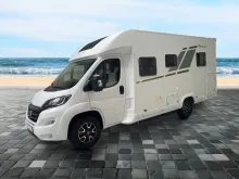 Fahrzeugbild Mooveo TEI 69 QBH/Queensbett+Hubbett/Garage/Klima/Marki #2
