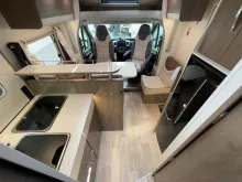 Fahrzeugbild Mooveo TEI 69 QBH/Queensbett+Hubbett/Garage/Klima/Marki #9