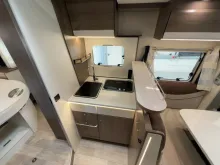 Fahrzeugbild Mooveo TEI 69 QBH/Queensbett+Hubbett/Garage/Klima/Marki #13