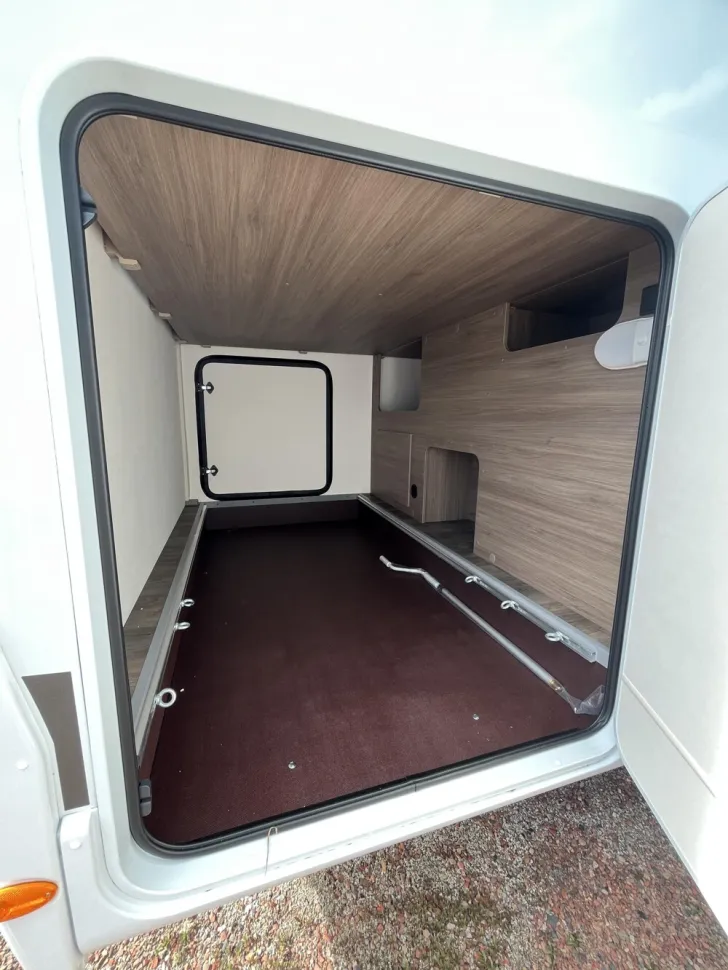 Fahrzeugbild Carado V 347 #16