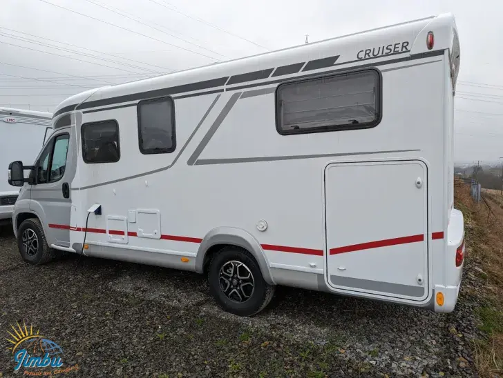Fahrzeugbild LMC Cruiser V 646 G #6
