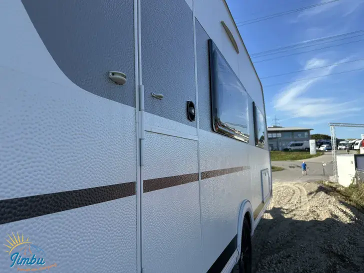 Fahrzeugbild LMC Sassino 450 D #5