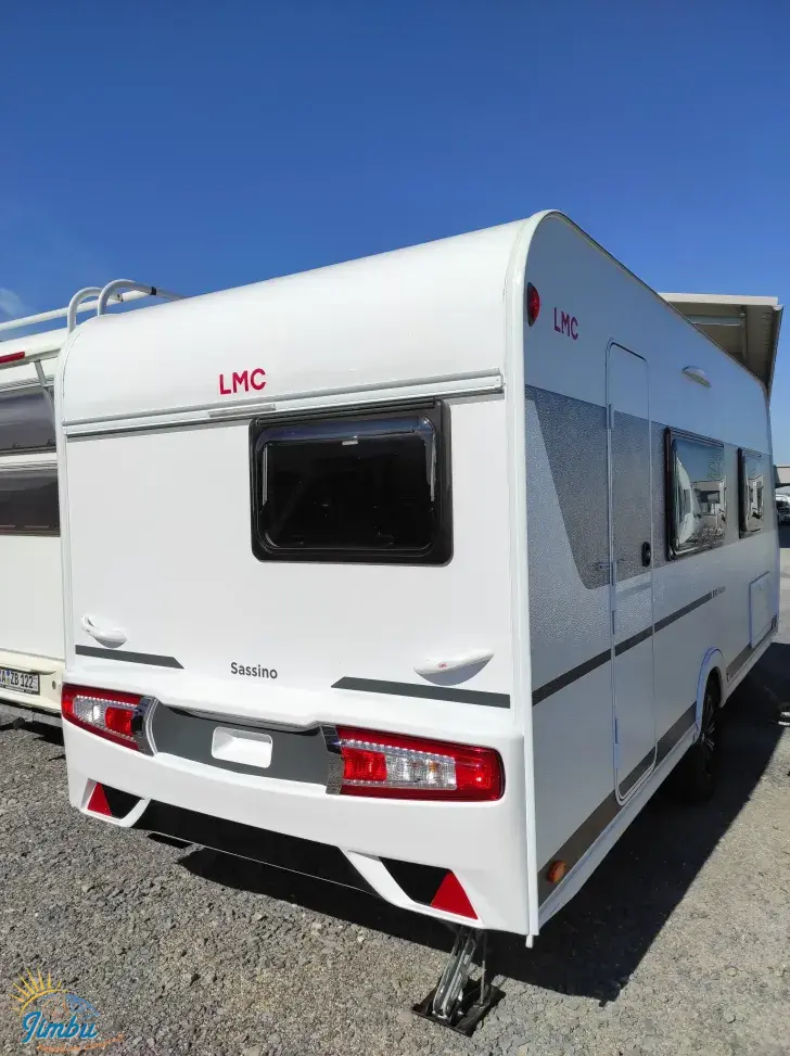 Fahrzeugbild LMC Sassino 450 D #9