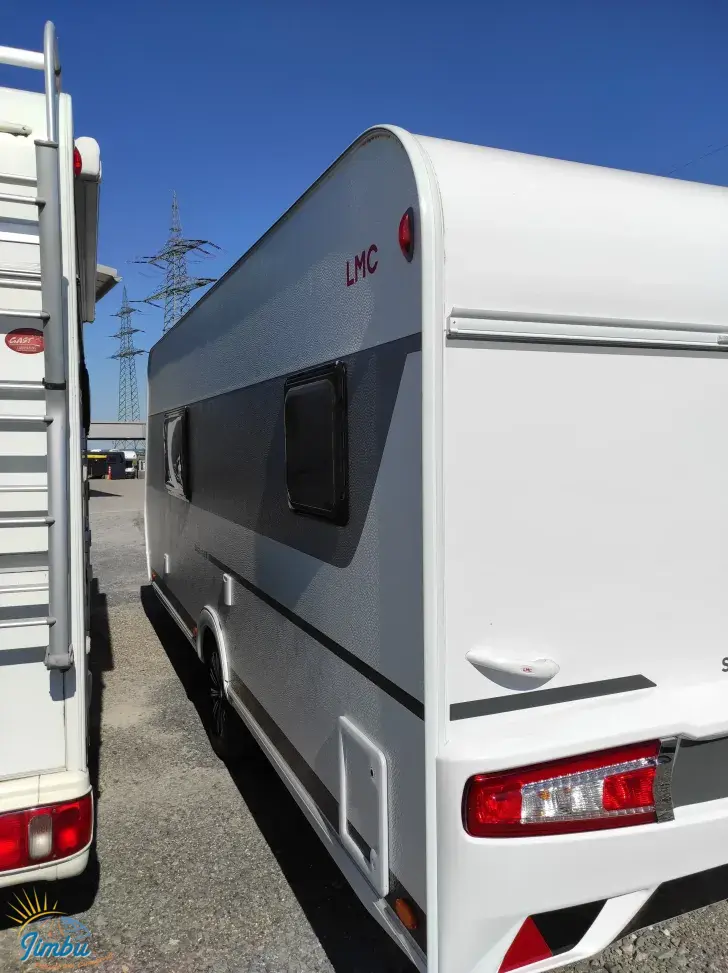Fahrzeugbild LMC Sassino 450 D #10