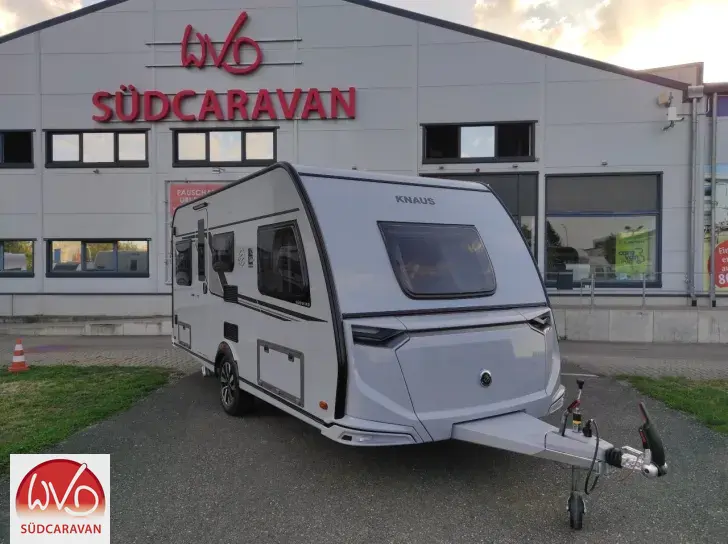 Fahrzeugbild Knaus Südwind 460 EU Black Selection #1
