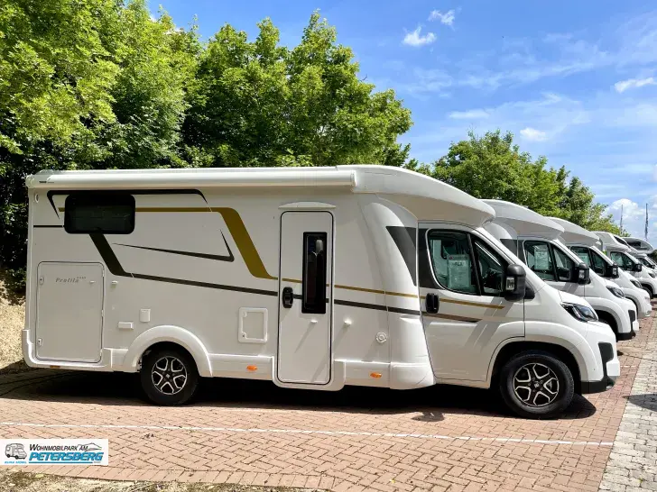 Fahrzeugbild Eura Mobil Profila T 695 EB Mondial Edition 180 PS * Automatik * Lithium #1