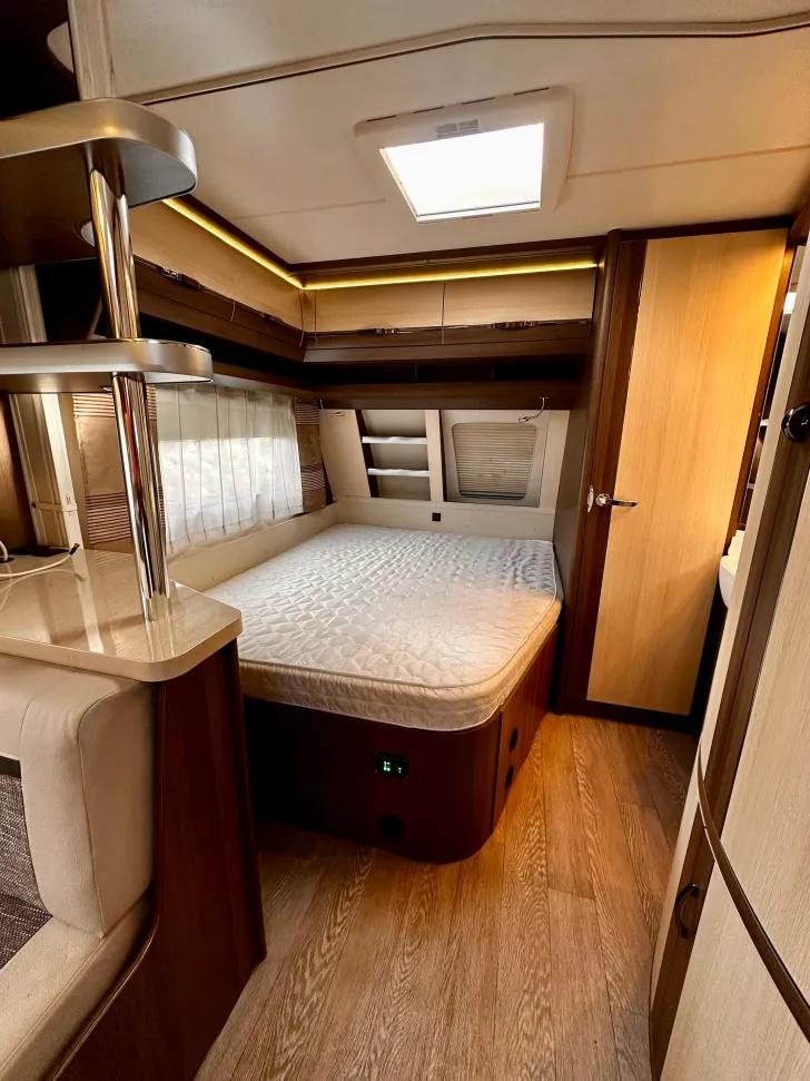 Fahrzeugbild Hobby Prestige 650 UMFe #2