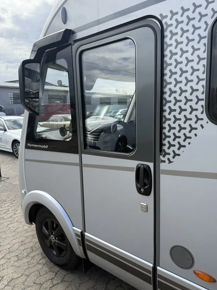 Fahrzeugbild Hymer B-Klasse MC I 680 hydr. Hubstützen, Aufbau Klima #31