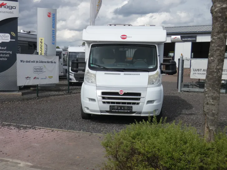 Fahrzeugbild Bürstner Marano T 580 #1