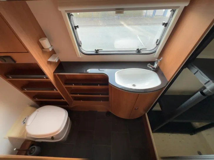 Fahrzeugbild Dethleffs Nomad 510 LE/1.Hand/Einzelbetten/Klima/Rundsitz. #11