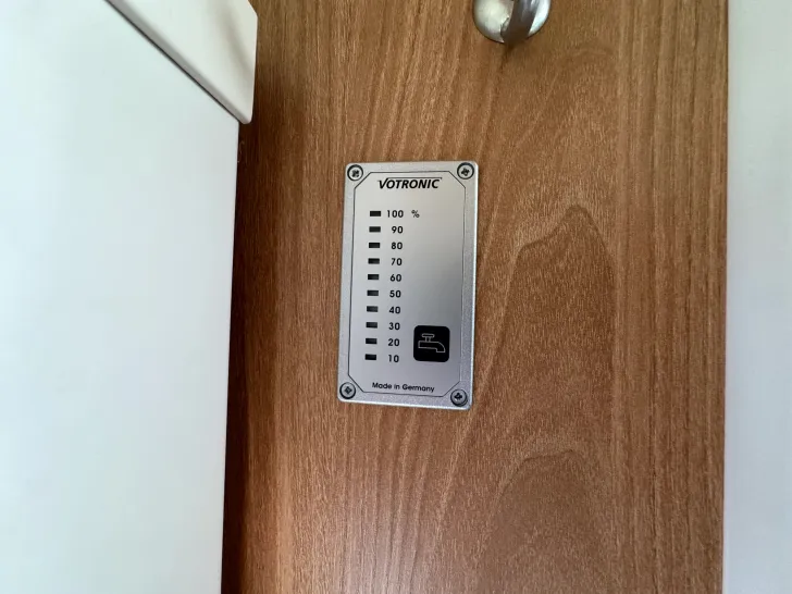 Fahrzeugbild Knaus Südwind 450 FU *Vorzelt*TV*Plane* #18