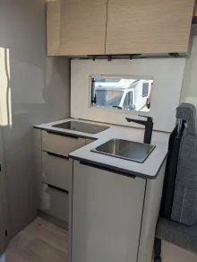 Fahrzeugbild Bürstner Campeo TD 590 Listenpreis: 91.590€ #7