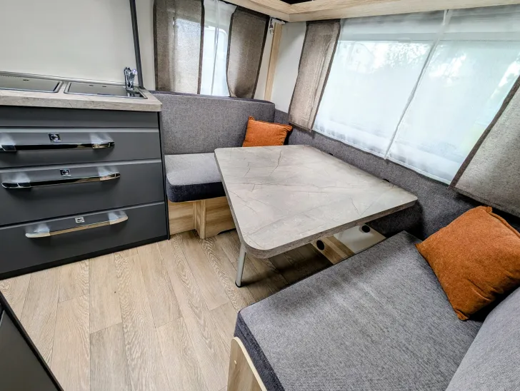 Fahrzeugbild Hobby De Luxe 400 SFe Sie sparen 3.636,- €! #6