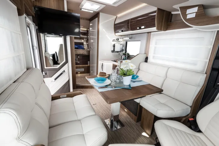 Fahrzeugbild Mobilvetta K Yacht Tekno Line 90, Solar, Lithium, Markise #3