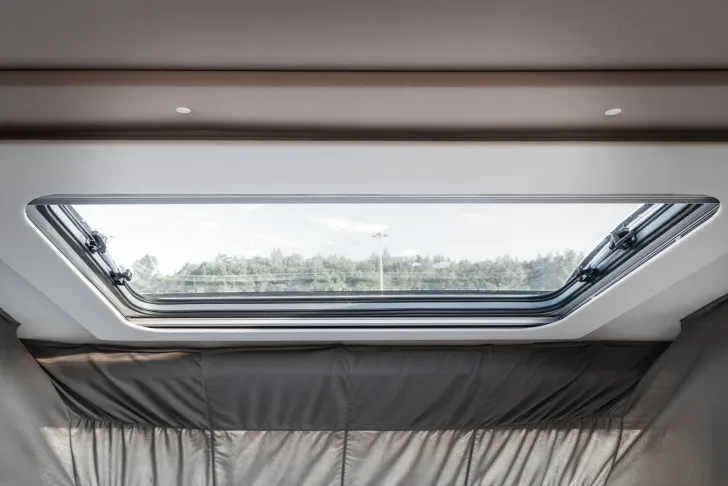Fahrzeugbild Mobilvetta K Yacht Tekno Line 90, Solar, Lithium, Markise #15