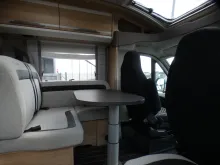 Fahrzeugbild Knaus Sky TI 650 MEG Platinum Selection Stützanlage, Sat, Solar #12