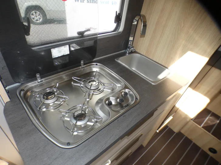 Fahrzeugbild Knaus Sky TI 650 MEG Platinum Selection Stützanlage, Sat, Solar #19