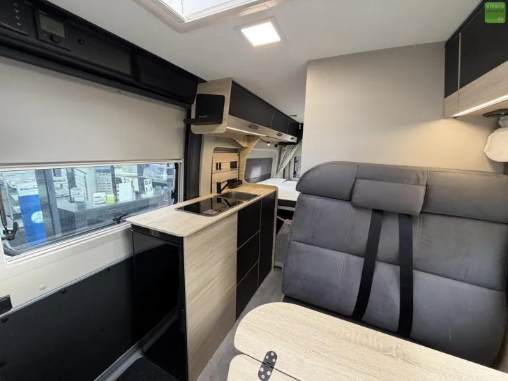 Fahrzeugbild Challenger Van V114 Sport Edition Arctic Safety Solar 2027 #12