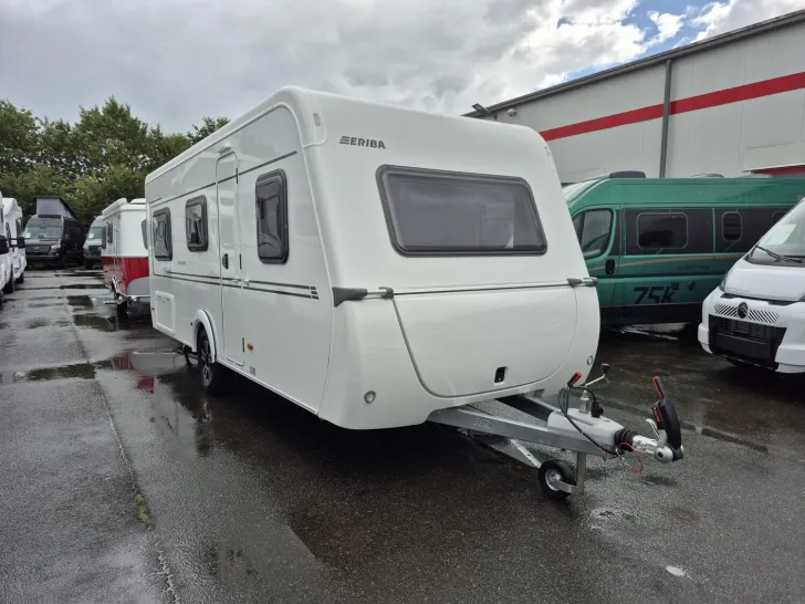 Fahrzeugbild Hymer Eriba Eriba Novaline 495 /1.800kg/Ambiente XL #1