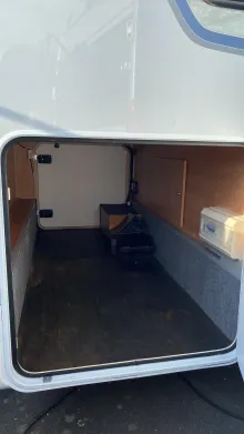 Heckgarage Dethleffs Advantage I 7151 Solar / Hubstützen